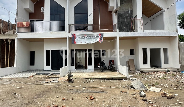 2-Story Residence Only 515Jt Gatot Subroto 2-Story Residence Only 515Jt Gatot Subroto