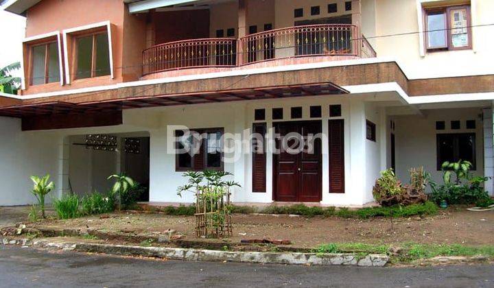 RUMAH BESAR NYAMAN SERANG BANTEN