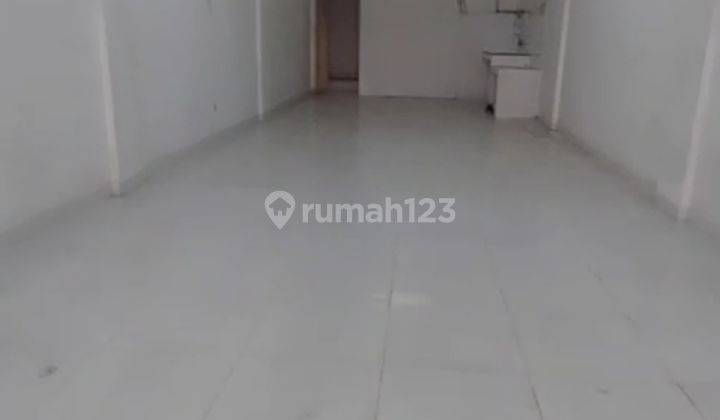 Ruko Bagus 3 1/2 Lantai Siap Pakai di Jelambar, Jelambar Ruko 84 m² 2