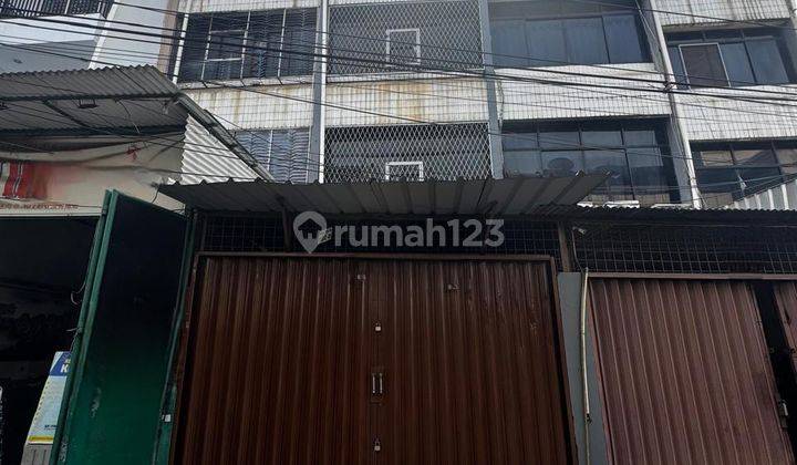 Ruko 3 Lantai Siap Huni Jelambar Disewakan 1