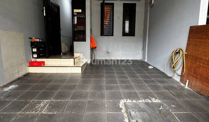 Rumah Terawat 3 1/2 Lantai Jelambar Rumah Bagus SHM - Sertifikat Hak Milik di Jelambar , Jelambar 1