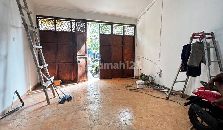 Ruko 3 1/2 Lantai Pasar Kopro Siap Pakai Ruko di Tanjung duren, Tanjung Duren Unfurnished 72 m² 1