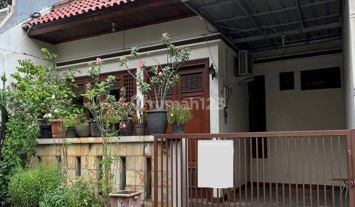 Jual Rumah Pasar Minggu Lokasi Aman  1