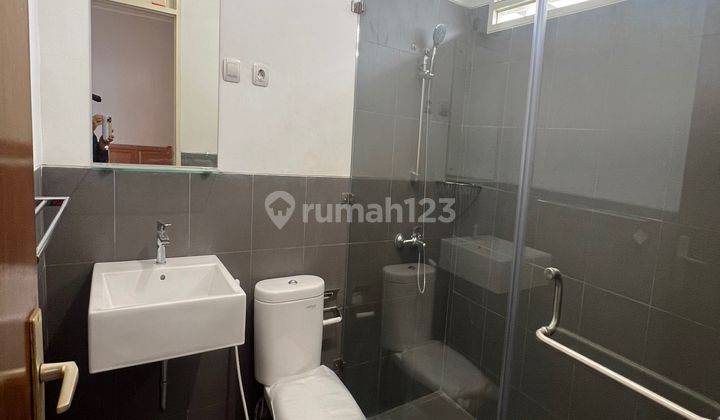 Sewa Rumah Pejaten 24Jam Security, 5 Mnt Kemang, Tol Simatupang MM051 Semi Furnished 2