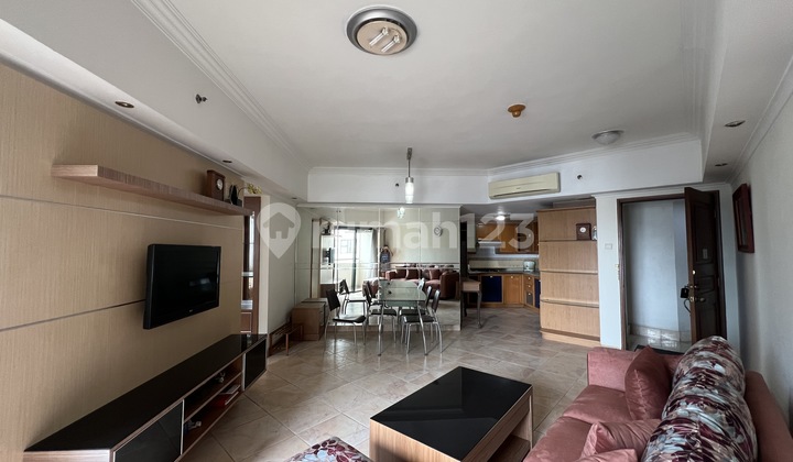 Rent Sudirman Tower Condominium Near Busway And MRT