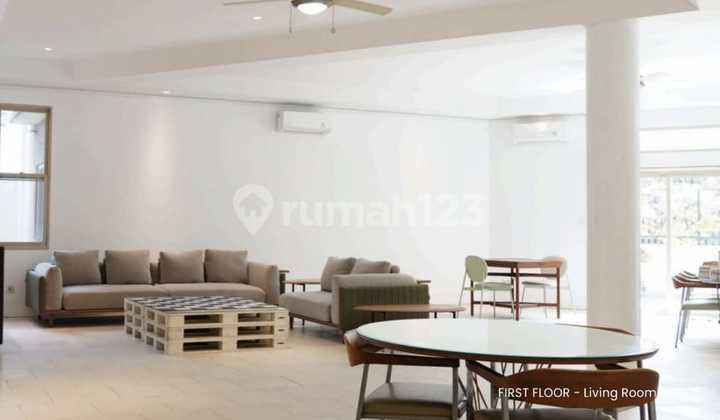 Rent A Stand Alone House At Scbd Area Sout Jakarta
