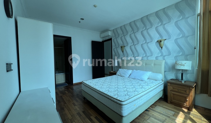 Available Rent Bellagio Mansion  2