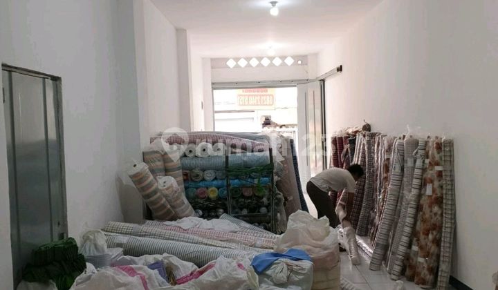 For Rent, Ready-to-Use Shop House in Sayap Sudirman For Rent, Ready-to-Use Shop House in Sayap Sudirman
