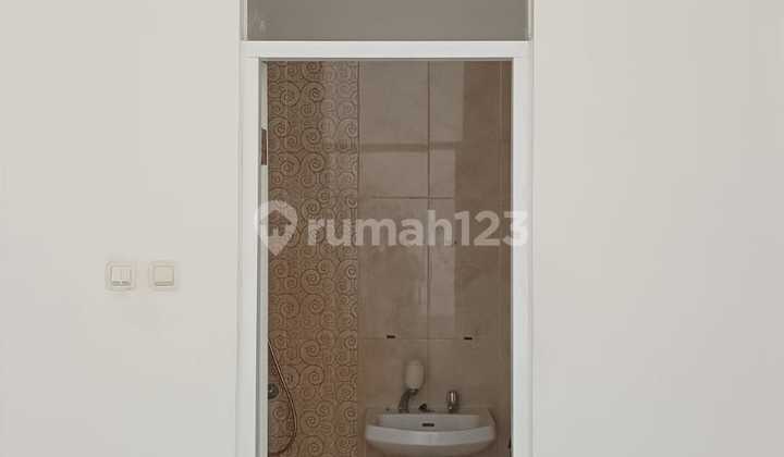 Rumah Sommerville Taman Kopo Indah 5 Bandung 2