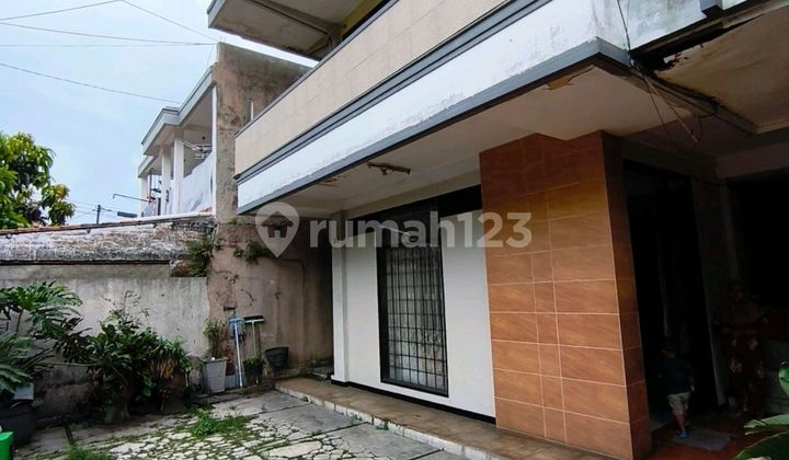 Disewakan Rumah Daerah Sayap Supratman 2