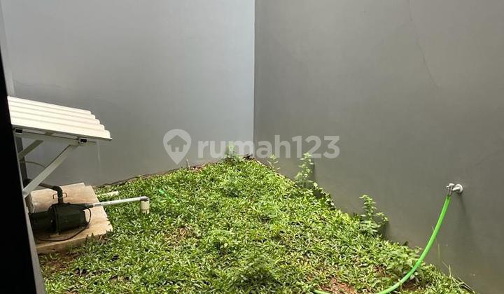 DIJUAL CEPAT RUKO 3 LANTAI PINGGIR JALAN DI KENCANA LOKA 2