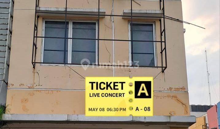 Ruko Disewakan 3 Lt Dipinggir Jalan Dan Dikawasan Ramai  1