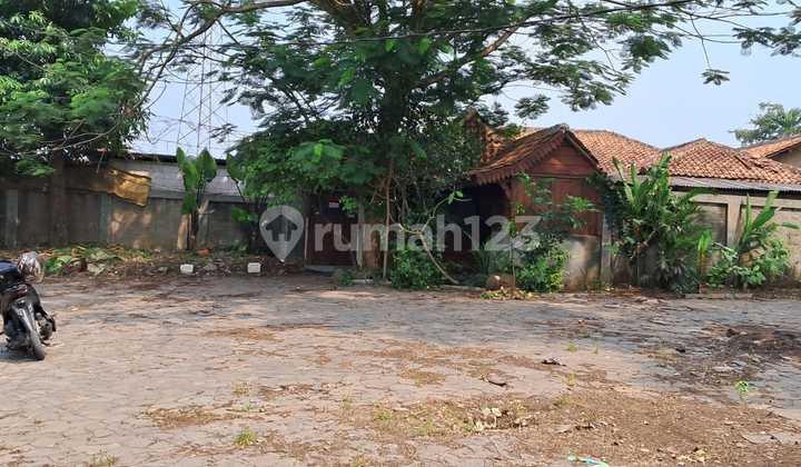 Land for Rent by the Road, Strategic and Busy Location Land for Rent by the Road, Strategic and Busy Location