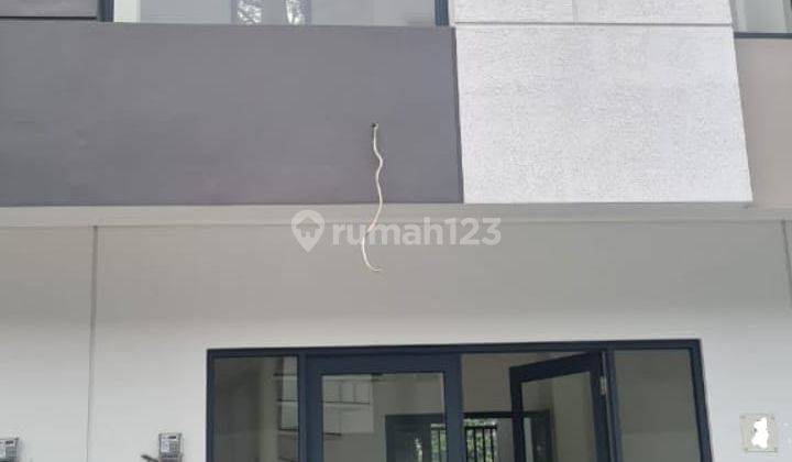 Ruko Dipinggir Jalan Raya Utama Bsd City Dan Dikawasan Ramai, Dkt Dengan Toll Jor  2