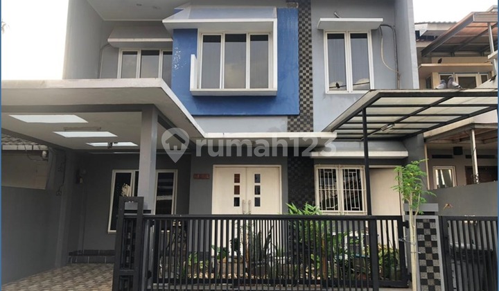 Rumah Dijual Cepat 2 Lantai Bagus Terawat Dan Lokasi Perum Sgt Strategis