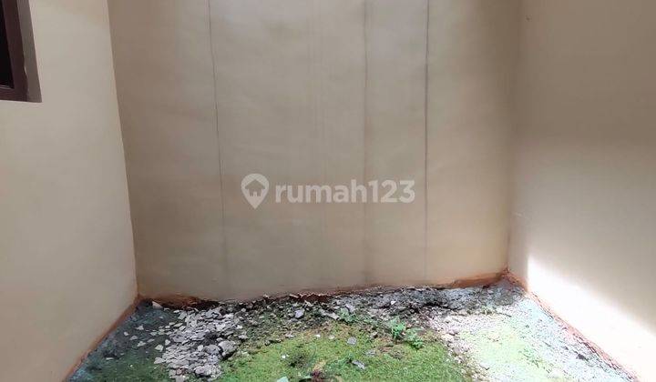 Rumah Dijual Bagus Dan Terawat Lokasi Perum Sangat Strategis  2