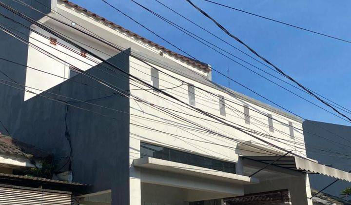 Dijual Cepat Rumah 2 Lantai Bagus Dan Lokasi Perum Strategis 1