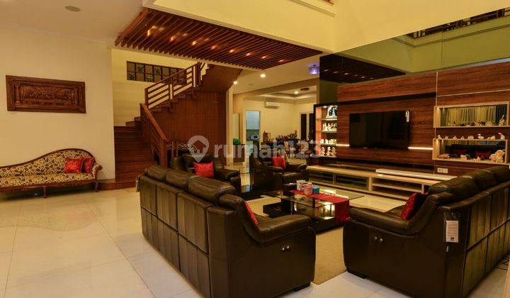 Dijual Rumah Mewah 2 Lantai Bagus Dan Terawat Dialam Sutera  2