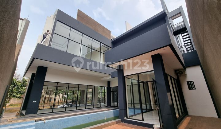 DIJUAL RUMAH MEWAH DI BAWAH HARGA PASAR DI ALAM SUTERA