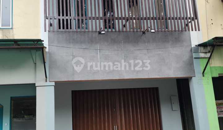 For Rent 3-Story Shop House Pamulang By The Road 1