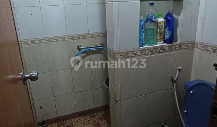 FOR SALE QUICK 2-STORY HOUSE BELOW MARKET PRICE IN CIPUTAT 2