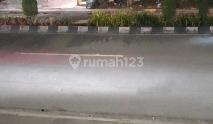 FOR RENT: CHEAP STRATEGIC SHOPHOUSE BY THE ROAD IN BSD FOR RENT: CHEAP STRATEGIC SHOPHOUSE BY THE ROAD IN BSD