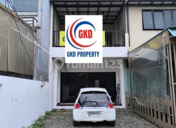 FOR RENT: 3-STORY STRATEGIC SHOPHOUSE CHEAP BY MAIN ROAD IN BSD