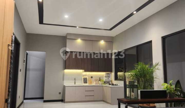 FOR SALE QUICKLY, NICE HOUSE BELOW MARKET PRICE IN BSD 2