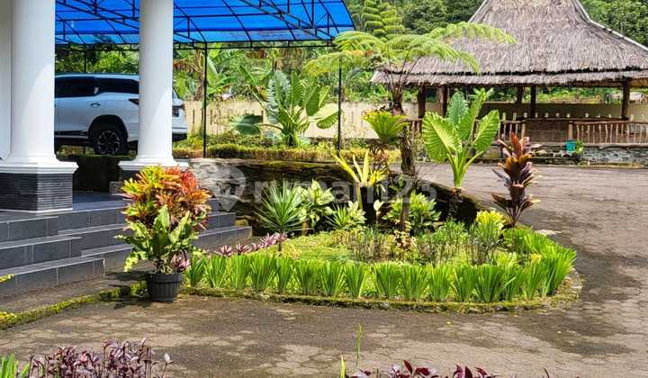 Dijual Cepat Villa Bagus Strategis Murah di Sukabumi