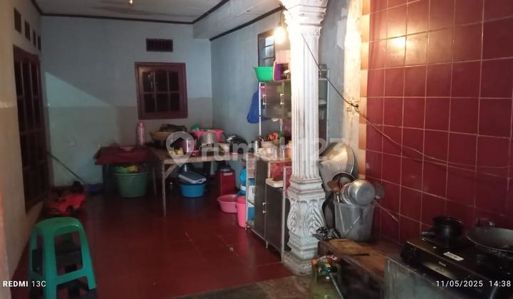 FOR SALE QUICKLY, NICE HOUSE BELOW MARKET PRICE IN CIBINONG. 2