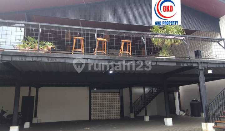 Disewakan Tempat Usaha 2 Lantai Lokasi Strategis di Pinggir Jalan Utama Bintaro