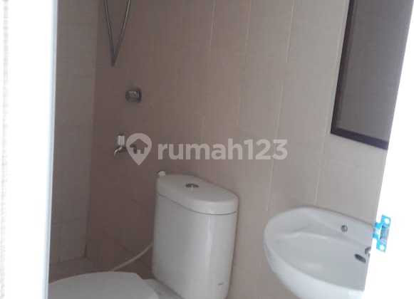 FOR RENT APARTMENT UNIT BELOW MARKET PRICE IN BSD FOR RENT APARTMENT UNIT BELOW MARKET PRICE IN BSD