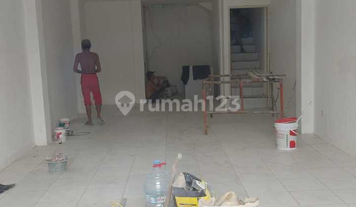 FOR RENT: AFFORDABLE STRATEGIC SHOPHOUSE BY MAIN ROAD CILEDUG FOR RENT: AFFORDABLE STRATEGIC SHOPHOUSE BY MAIN ROAD CILEDUG