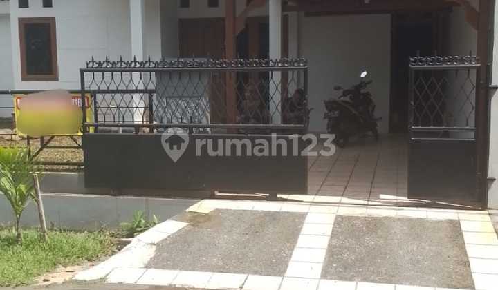 FOR RENT STRATEGICALLY LOCATED AFFORDABLE HOUSE IN COMFORTABLE BSD AREA 2