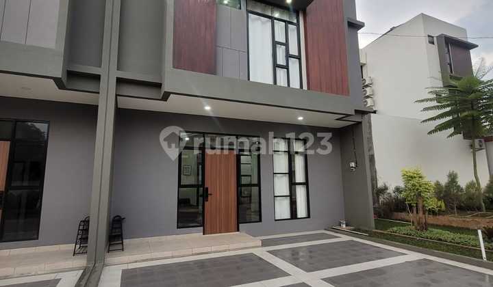 FOR SALE QUICKLY, NICE HOUSE BELOW MARKET PRICE IN BSD.
