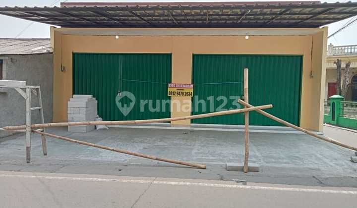 DISEWAKAN RUKO GANDENG STRATEGIS MURAH DI PINGGIR JALAN PAMULANG 