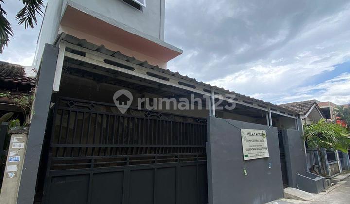 Dijual Cepat Kos An 11 Kamar Lokasi Strategis di Ciledug Dijual Cepat Kos An 11 Kamar Lokasi Strategis di Ciledug