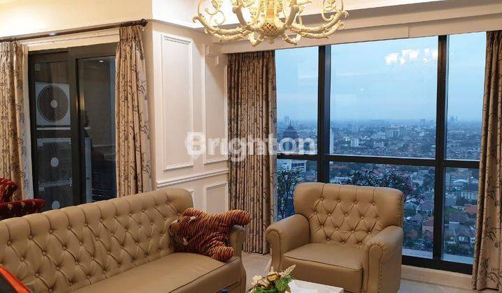 Apartemen The Peak Private Lift ,tunjungan Plasa 1