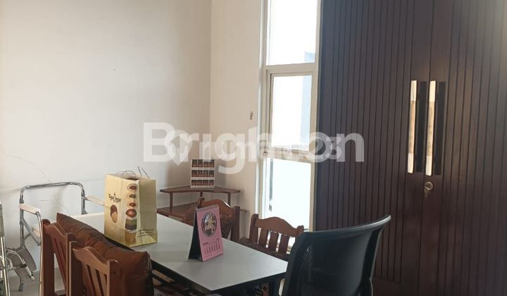 Minimalist House Rungkut Asri Ready to Occupy 2