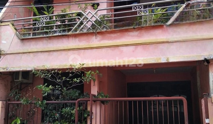 Rumah Di Darmo Permai Utara 