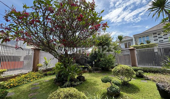 House in West Nginden Intan 2