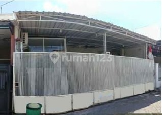 Rumah Di Pondok Maritim Wiyung