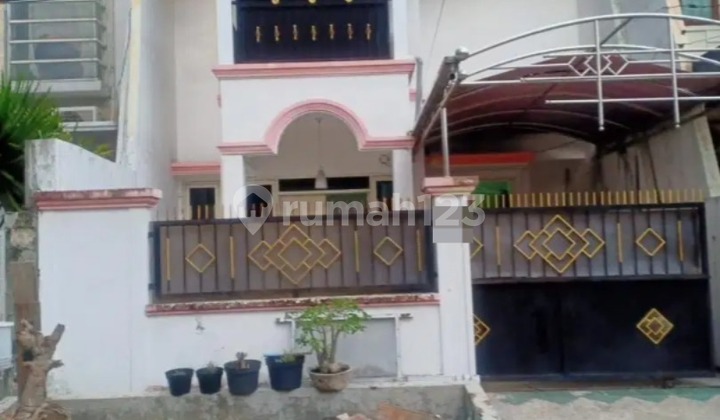 Ready-to-Occupy House in Taman Pondok Indah