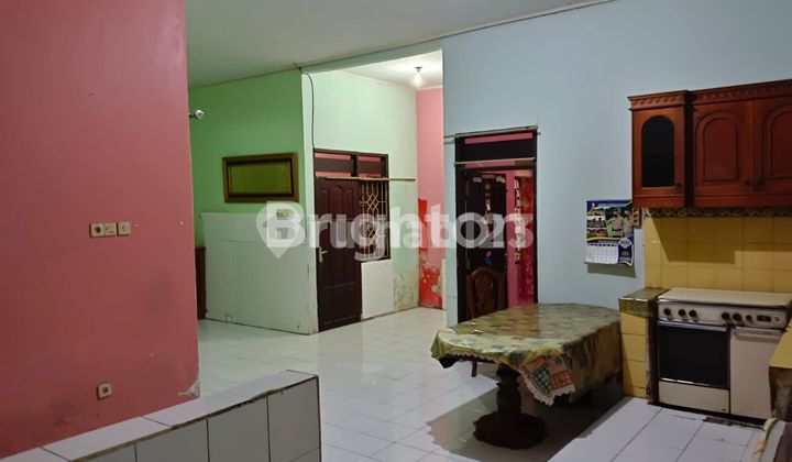 Rumah strategis dalam kota 2