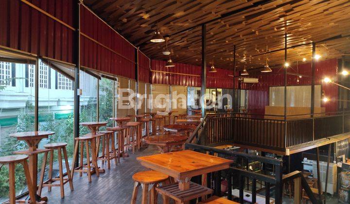 TEMPAT USAHA LUAS LOKASI STRATEGIS 1