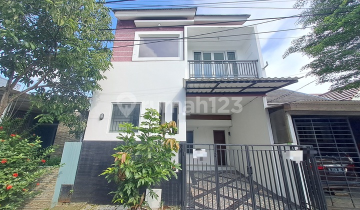 For Sale 2-Story Move-In Ready House In Serpong Park Bsd ~ Sp2020
