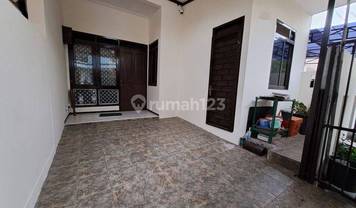 Dijual Rumah 1 Lantai Rapi Siap Huni Di Villa Melati Mas ~ V60028 1