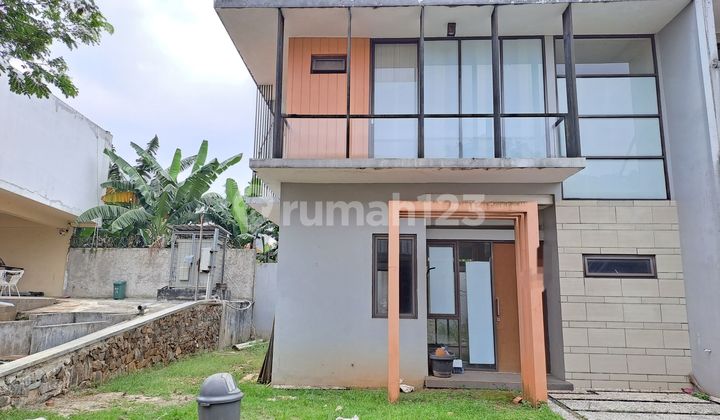 Dijual Rumah 2 Lantai Samping Kolam Renang Di Golden Park ~ GP001 Dijual Rumah 2 Lantai Samping Kolam Renang Di Golden Park ~ GP001