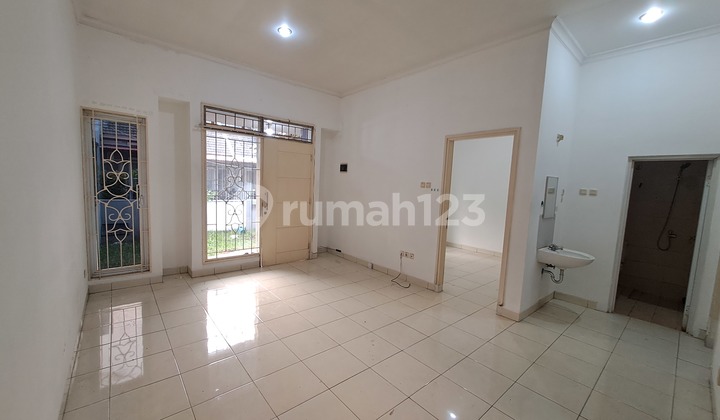 For Sale 1-Story House in Villa Melati Mas South Tangerang ~ Vt009 2