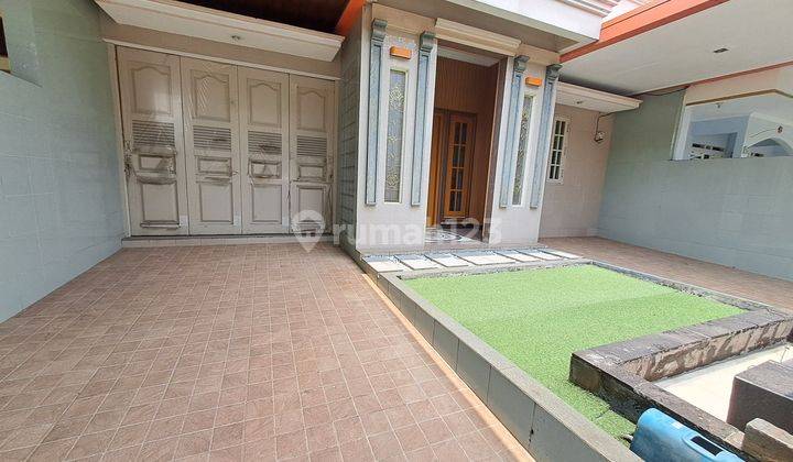 Disewakan Rumah Rapi Siap Huni Di Villa Melati Mas ~ V100040r 1